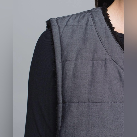 Lululemon Everything She Wants Reversible Vest  Black - Picture 5 of 14
